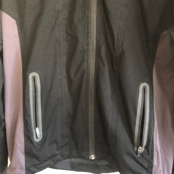 ASICS Running Jacket - Picture 2 of 7